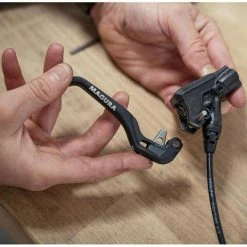 MAGURA HC-W Carbotecture SL 1-Finger Brake Lever -Pneus Soldes Magasin Magura HC W Carbotecture SL 2702070 3